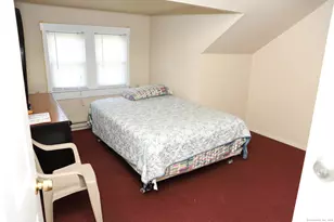 11 Pershing St, Hartford, CT 06112 - Photo 23