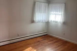 28 Bayberry Ln, Groton, CT 06340 - Photo 9