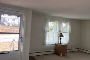 28 Bayberry Ln, Groton, CT 06340 - Photo 3