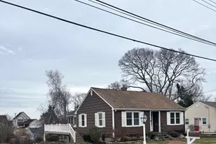 28 Bayberry Ln, Groton, CT 06340 - Photo 1