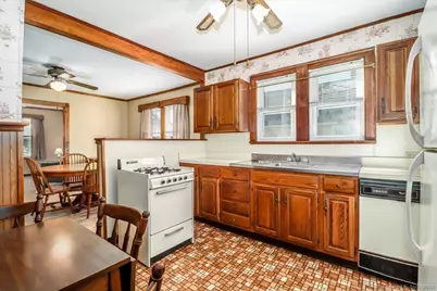 47 Wacona Avenue, Waterbury, CT 06705 - Photo 13