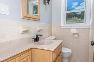 8 Ranslow Dr, Wolcott, CT 06716 - Photo 13