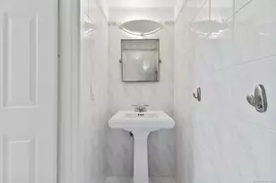 12 Glenville St, Greenwich, CT 06831 - Photo 9