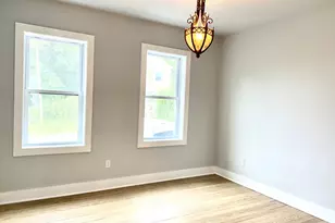 218 Charles St, Waterbury, CT 06708 - Photo 9