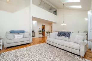 12 Blvd Dr, Danbury, CT 06810 - Photo 9