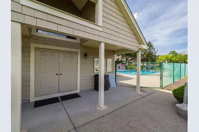 12 Boulevard Drive #172, Danbury, CT 06810 - Photo 37