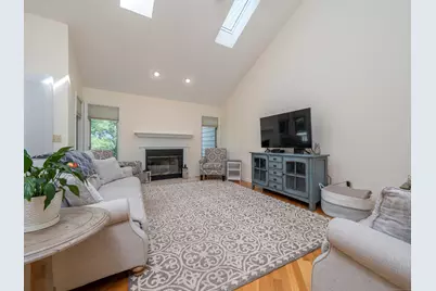 12 Boulevard Drive #172, Danbury, CT 06810 - Photo 7