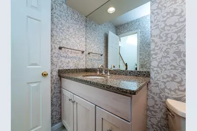 12 Boulevard Drive #172, Danbury, CT 06810 - Photo 5