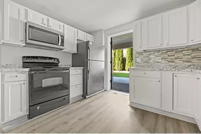 14 Church Street, Beacon Falls, CT 06403 - Photo 3