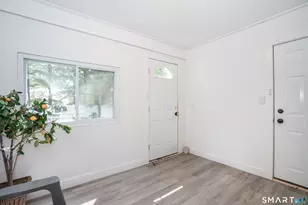 25 Greensview Dr, West Hartford, CT 06107 - Photo 11