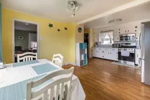 154 Soundview Ave, Stratford, CT 06615 - Photo 7