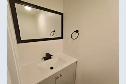 18 Broadview Heights #C, Thomaston, CT 06787 - Photo 5