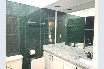 1023 Heritage Village #B, Southbury, CT 06488 - Photo 5