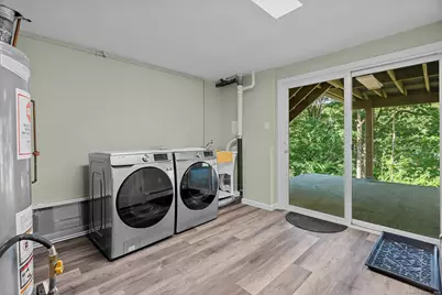 138 Williamson Drive, Waterbury, CT 06710 - Photo 25