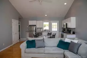 10 Grove Way, Clinton, CT 06413 - Photo 7