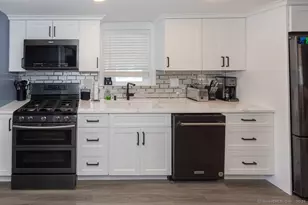 55 Swan Ave, Old Lyme, CT 06371 - Photo 13