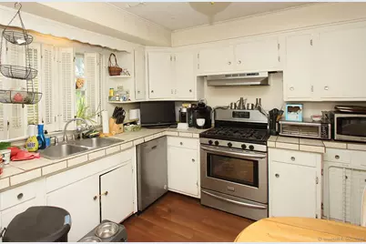 520 Hartford Turnpike, Hamden, CT 06517 - Photo 11