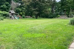 2 Judd Ave, Bethel, CT 06801 - Photo 5