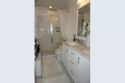 127 Brentwood Circle #127, Danbury, CT 06810 - Photo 13