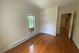 51 Pearl St, Guilford, CT 06437 - Photo 9