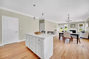 134 Webster Ln, Middletown, CT 06457 - Photo 7