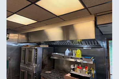 1595 Baldwin Street, Waterbury, CT 06706 - Photo 19