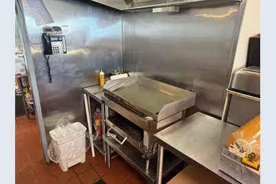 1595 Baldwin Street, Waterbury, CT 06706 - Photo 11