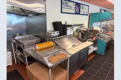 1595 Baldwin Street, Waterbury, CT 06706 - Photo 9