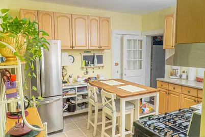 566 Wilmot Avenue #4, Bridgeport, CT 06607 - Photo 1