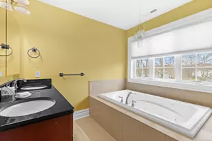 1727 Meriden Rd, Wolcott, CT 06716 - Photo 17