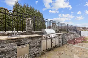 1727 Meriden Rd, Wolcott, CT 06716 - Photo 31