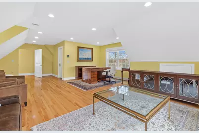 1727 Meriden Road, Wolcott, CT 06716 - Photo 21