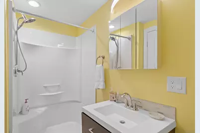 1727 Meriden Road, Wolcott, CT 06716 - Photo 27