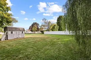 88 Highland St, Wethersfield, CT 06109 - Photo 3