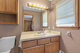 88 Highland St, Wethersfield, CT 06109 - Photo 23