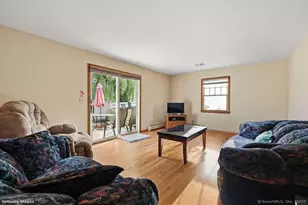 88 Highland St, Wethersfield, CT 06109 - Photo 13