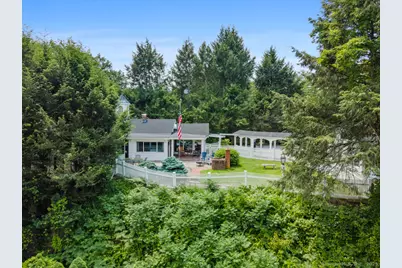 7 Ford Road, Newtown, CT 06482 - Photo 3