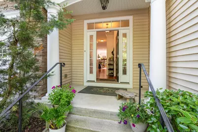 2 Dogwood Court #2, Middlebury, CT 06762 - Photo 3