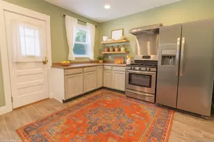 132 Grove St, Putnam, CT 06260 - Photo 19