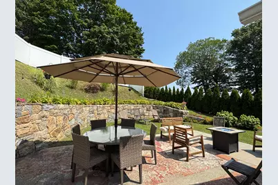 29 Quintard Terrace, Stamford, CT 06902 - Photo 21