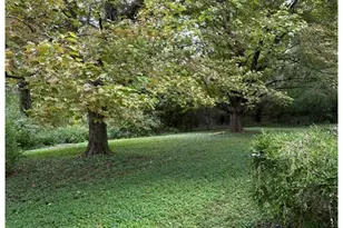 437 Middle Rd Turnpike, Woodbury, CT 06798 - Photo 9