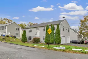 365 Platt St, Bridgeport, CT 06606 - Photo 3