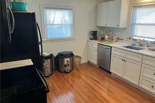 31 Morris Ave, Bristol, CT 06010 - Photo 7