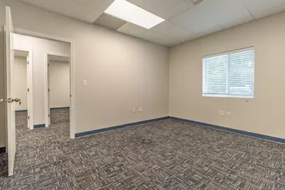 627 Route 82, Montville, CT 06370 - Photo 7