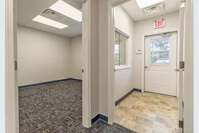 627 Route 82, Montville, CT 06370 - Photo 5