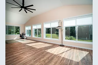 46 Pleasant Drive, Bethany, CT 06524 - Photo 9