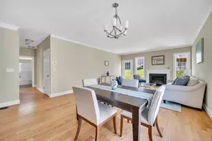 137 Webster Ln, Middletown, CT 06457 - Photo 5