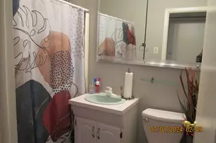 15 Cedar Ct, East Haven, CT 06513 - Photo 17