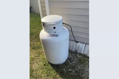 158 A Bayberry Lane, Danbury, CT 06811 - Photo 5