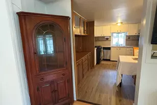 158 A Bayberry Ln, Danbury, CT 06811 - Photo 17